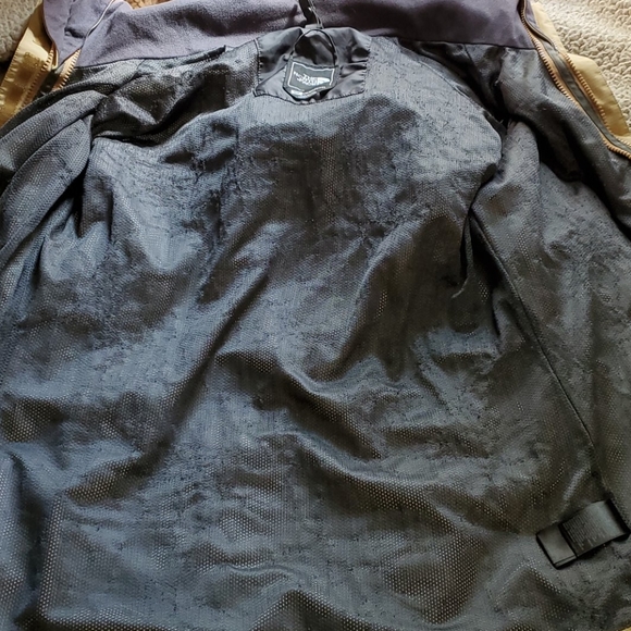 North Face Jacket - Picture 11 of 13